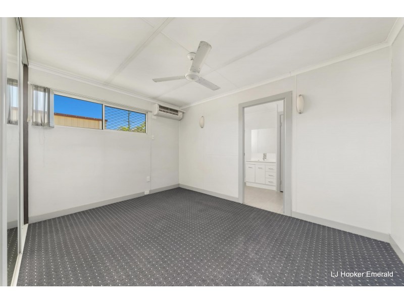 19 Sapphire Avenue, Emerald QLD 4720