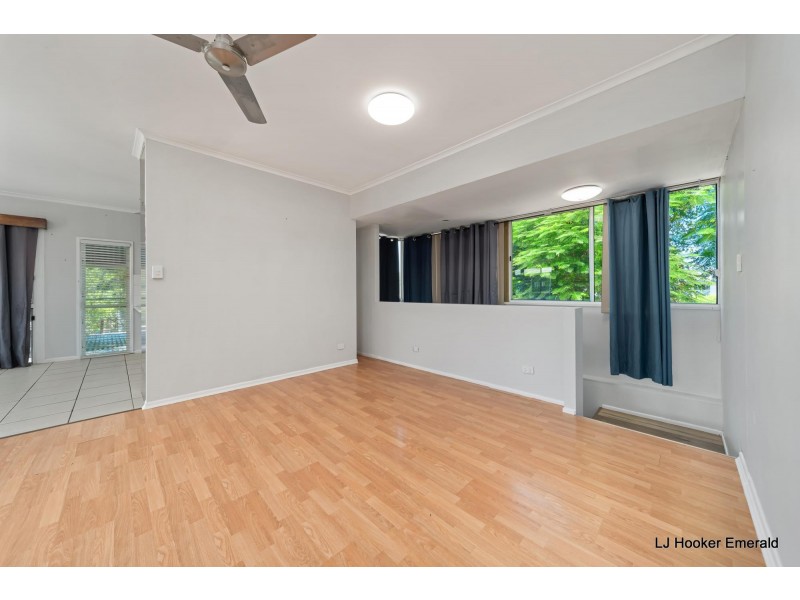 4 Roseanne Road, Emerald QLD 4720