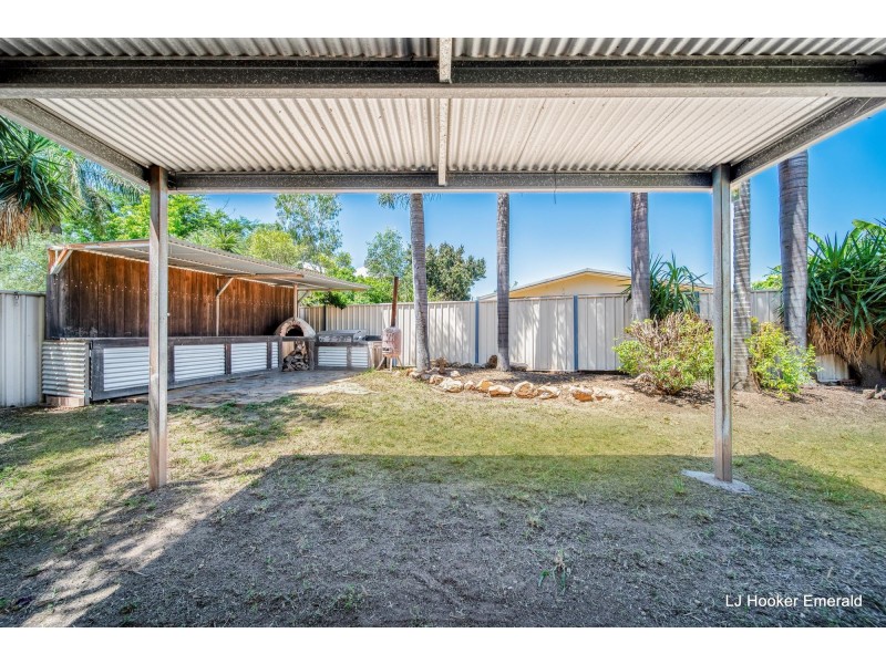 4 Roseanne Road, Emerald QLD 4720