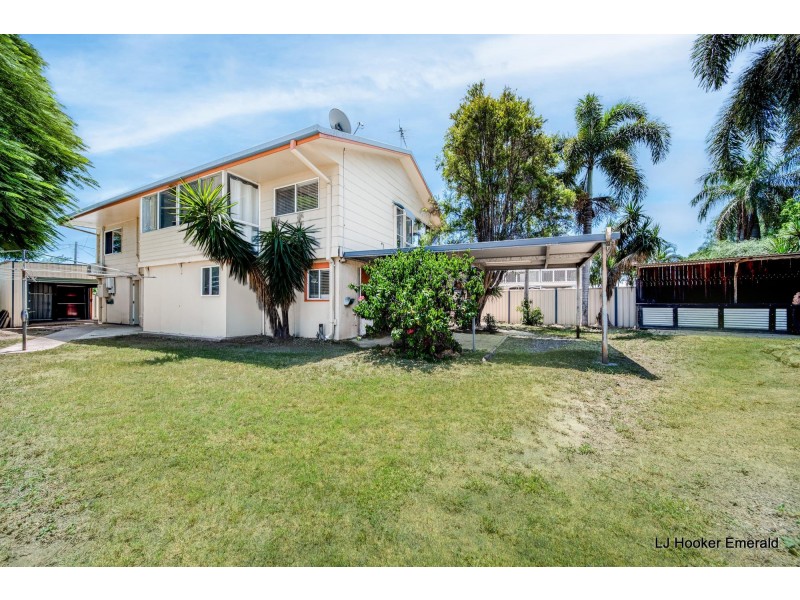 4 Roseanne Road, Emerald QLD 4720
