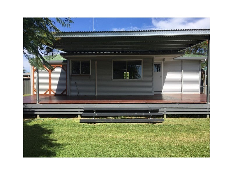 11 Caprice Court, Emerald QLD 4720