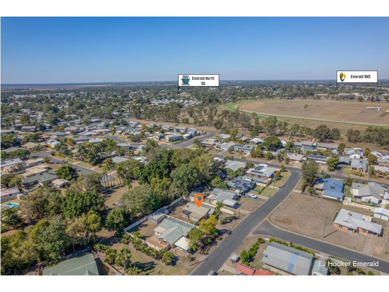 75 Staal Crescent, Emerald QLD 4720