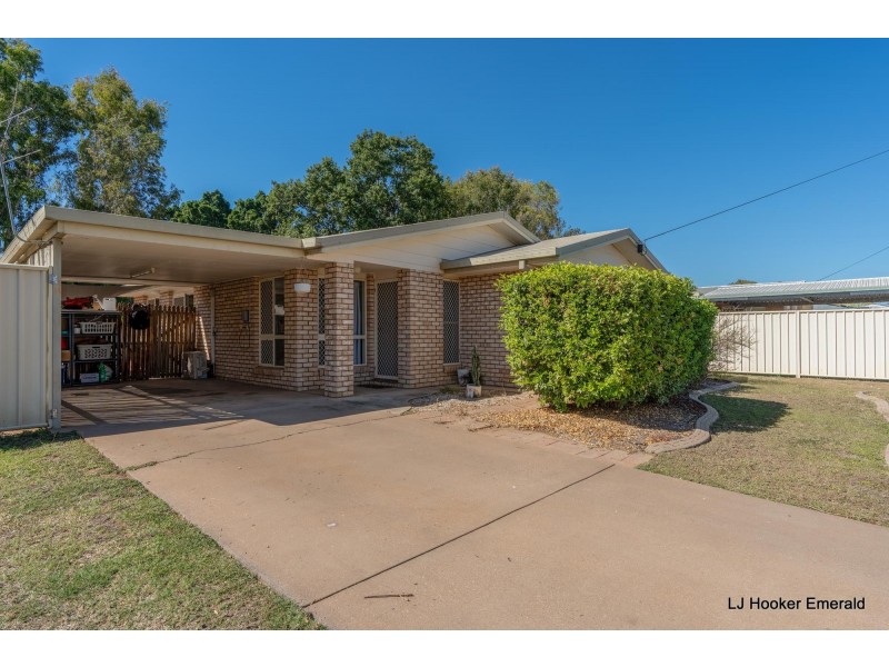 75 Staal Crescent, Emerald QLD 4720