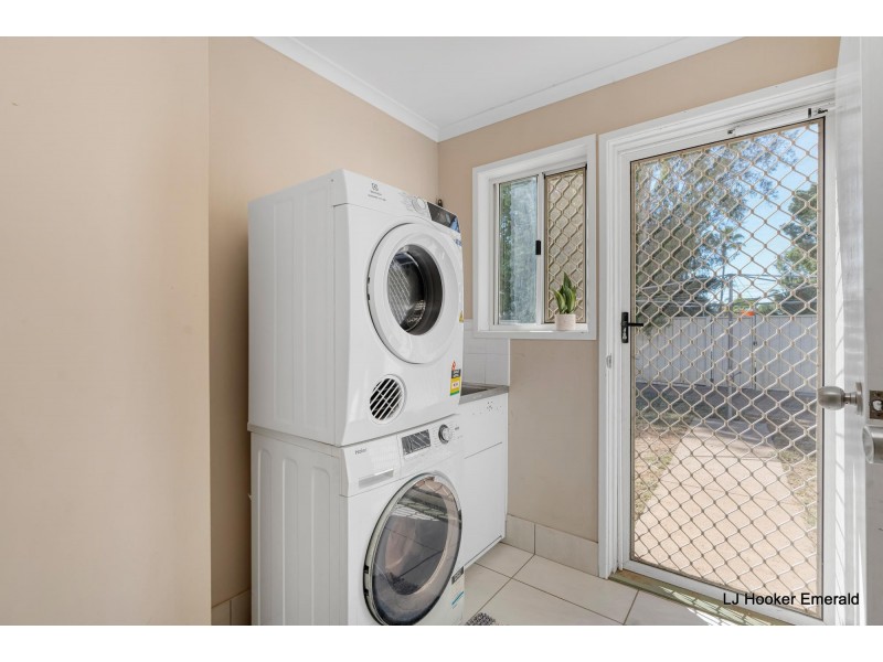 75 Staal Crescent, Emerald QLD 4720