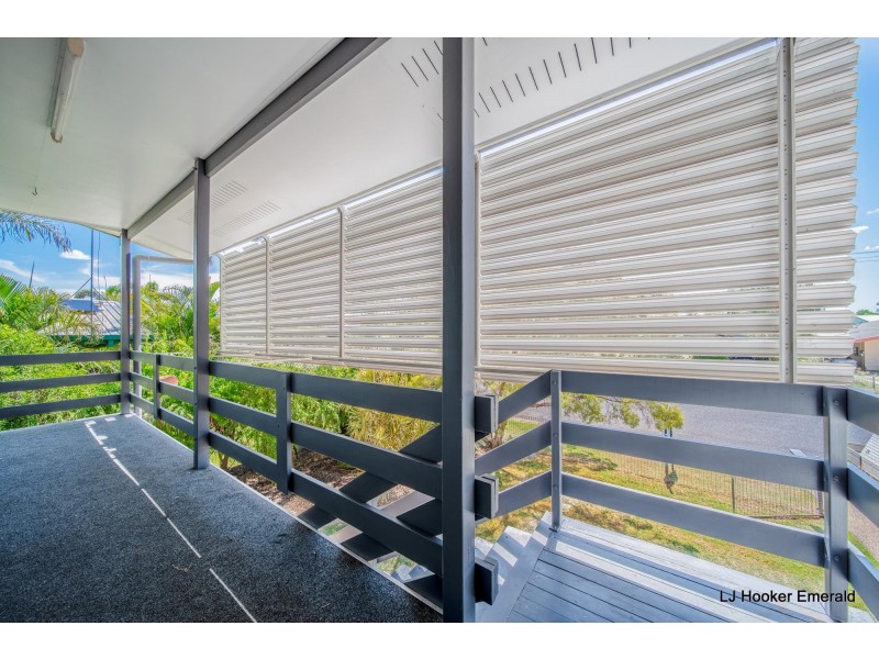 18 Centenary Drive, Emerald QLD 4720