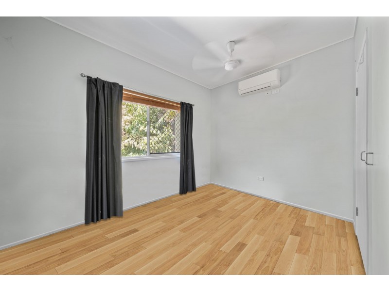 18 Centenary Drive, Emerald QLD 4720