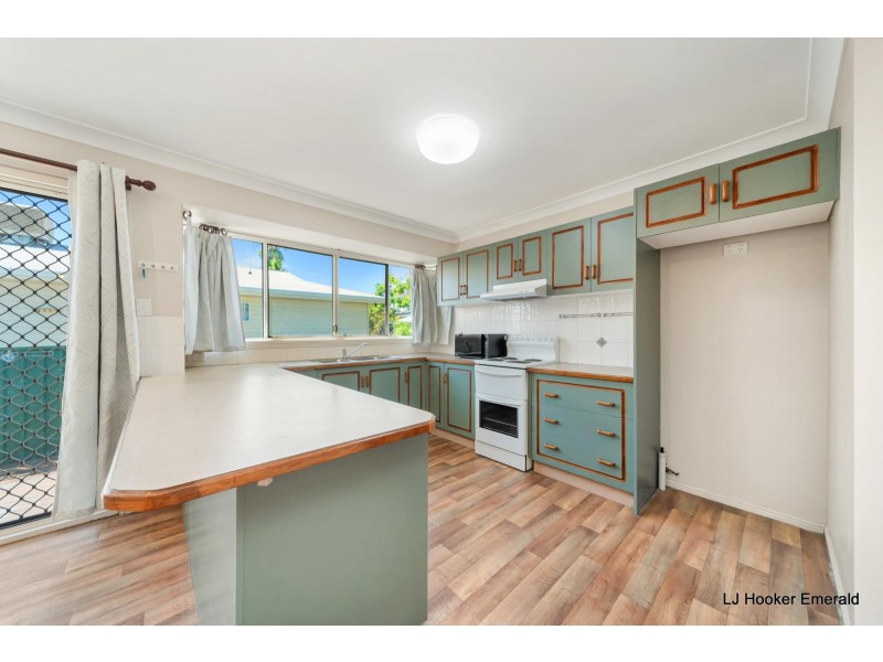 5/87 Roberts Street, Emerald QLD 4720