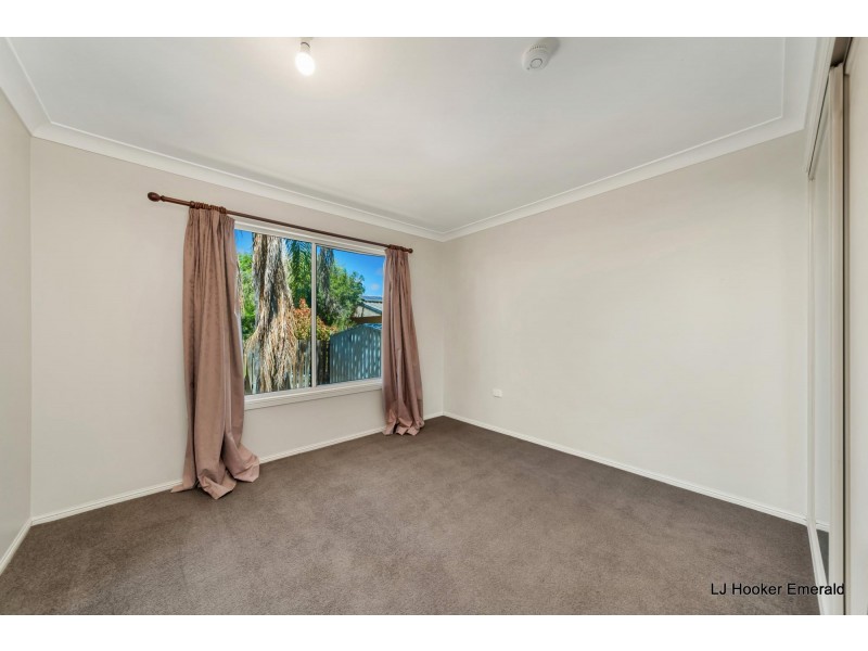 5/87 Roberts Street, Emerald QLD 4720