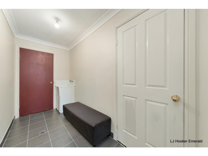 5/87 Roberts Street, Emerald QLD 4720