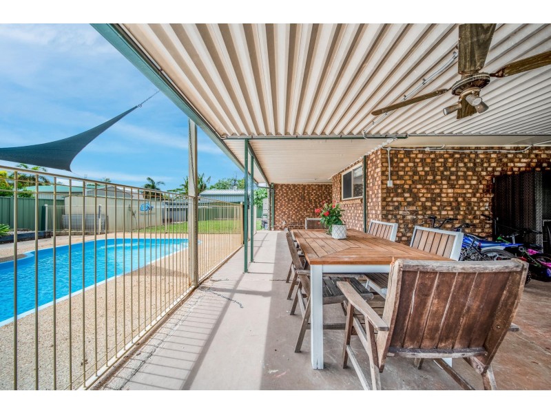 2 Wren Court, Emerald QLD 4720