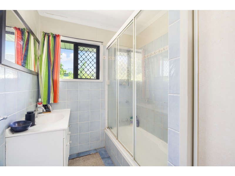 14 Sapphire Avenue, Emerald QLD 4720