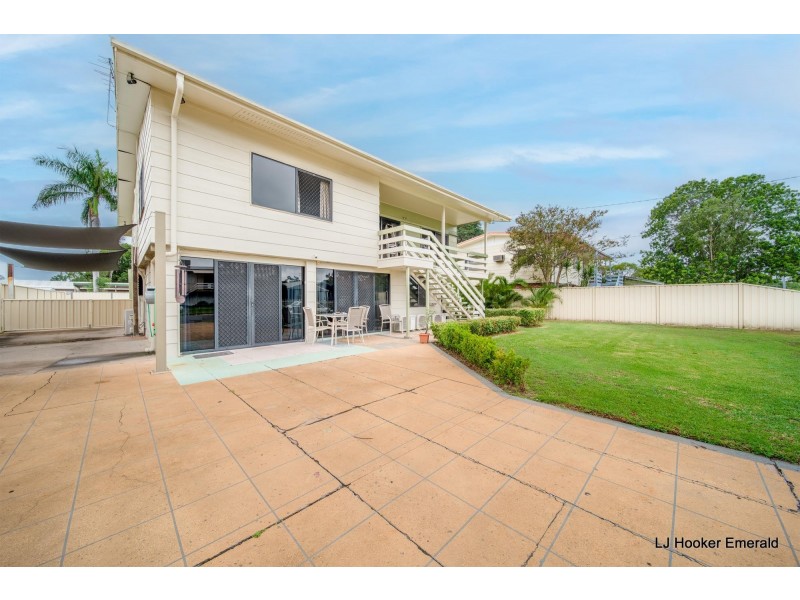 19 Pryor Place, Emerald QLD 4720