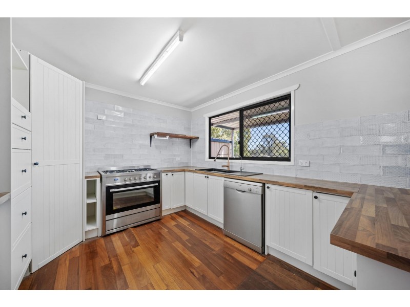 5 Coolibah Place, Emerald QLD 4720