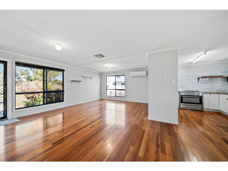 5 Coolibah Place, Emerald QLD 4720