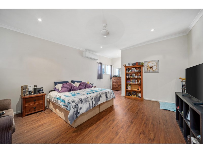 9 Topaz Street, Emerald QLD 4720