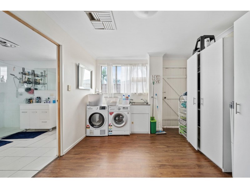 9 Topaz Street, Emerald QLD 4720