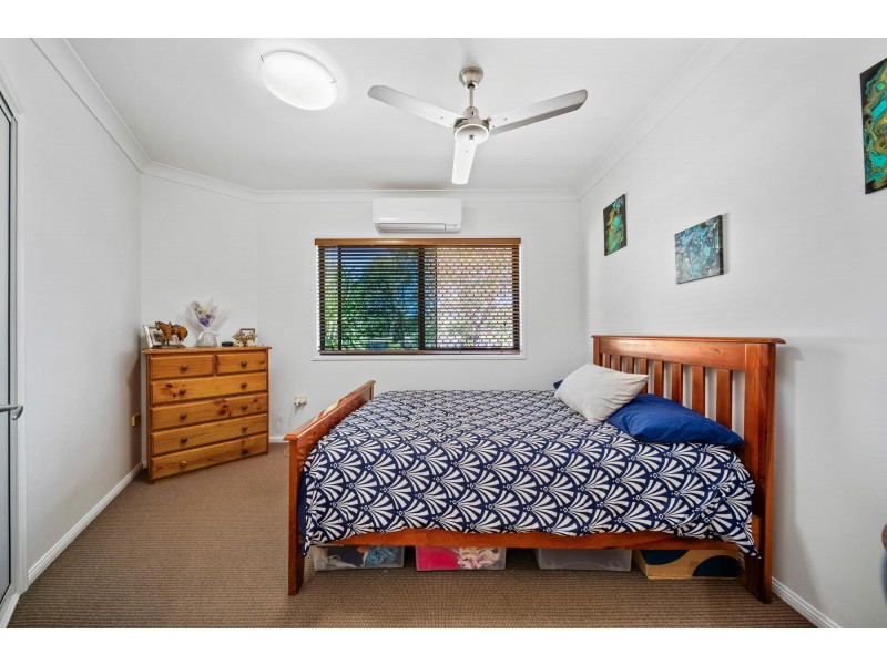 1 Fig Tree Court, Emerald QLD 4720