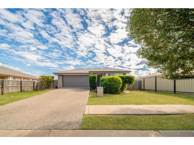 26 Amber Street, Emerald QLD 4720