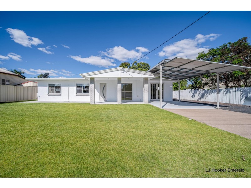98 Anakie Street, Emerald QLD 4720