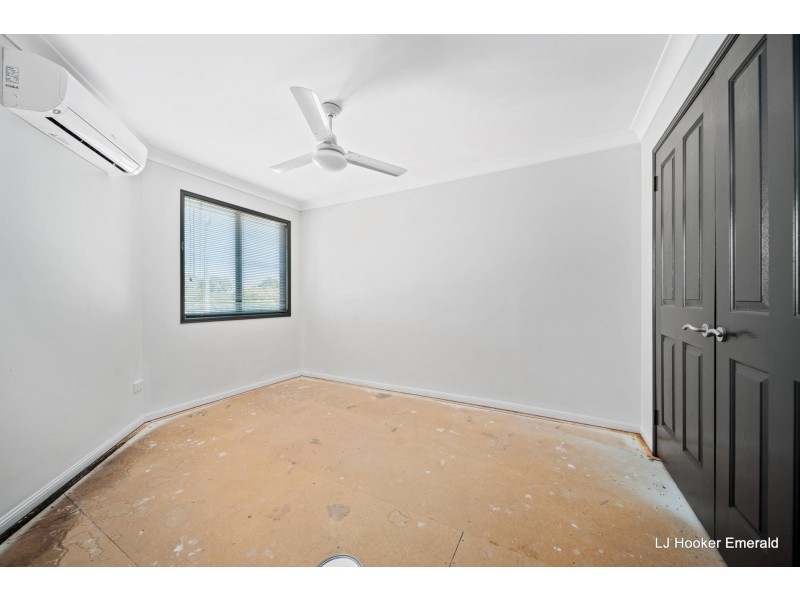 3/70 Long Street, Emerald QLD 4720