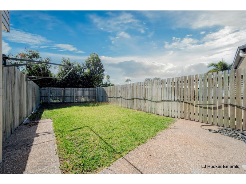 3/70 Long Street, Emerald QLD 4720