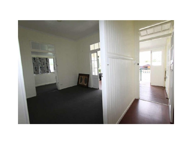 4 Round Tree Drive, Emerald QLD 4720