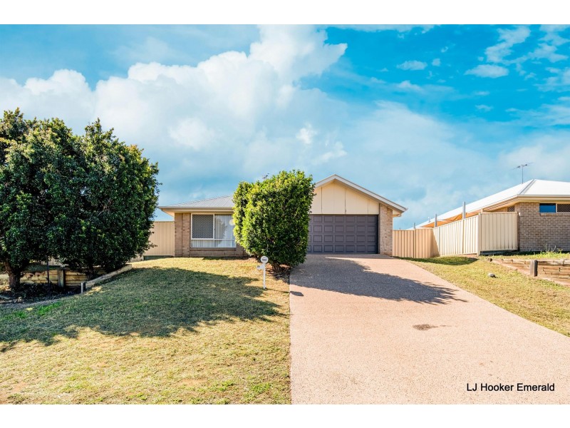 22 Scenic Drive, Emerald QLD 4720