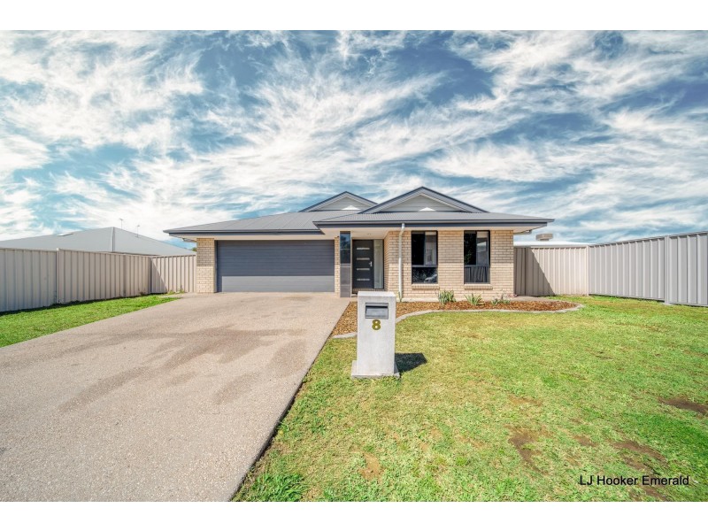 8 Amber Street, Emerald QLD 4720