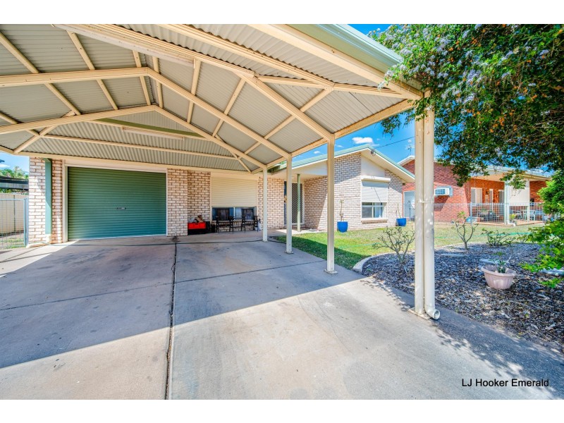 40 Staal Crescent, Emerald QLD 4720