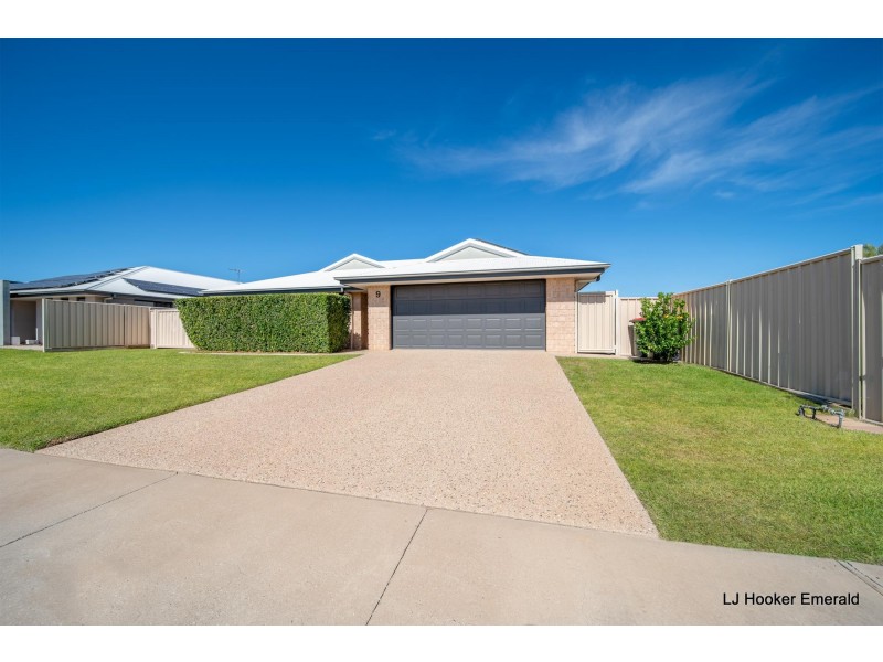 9 Sewell Street, Emerald QLD 4720