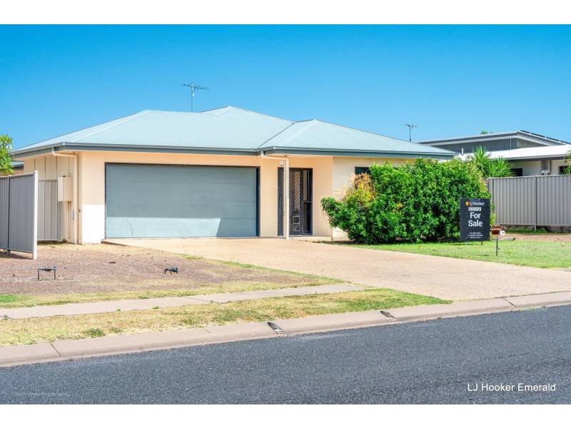 17 Rogers Street, Emerald QLD 4720