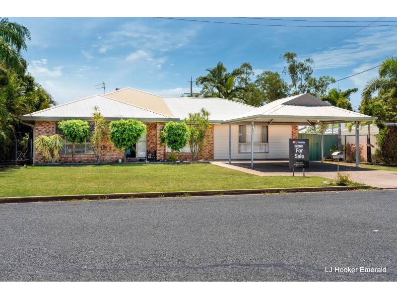13 Cominos Place, Emerald QLD 4720
