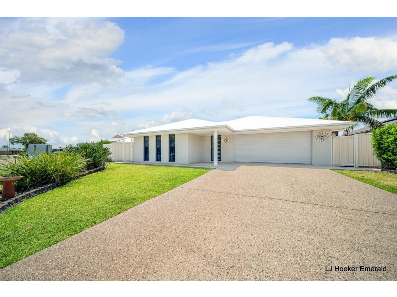 13 Wright Street, Emerald QLD 4720