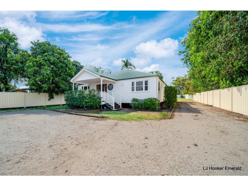 4 Little Street, Emerald QLD 4720