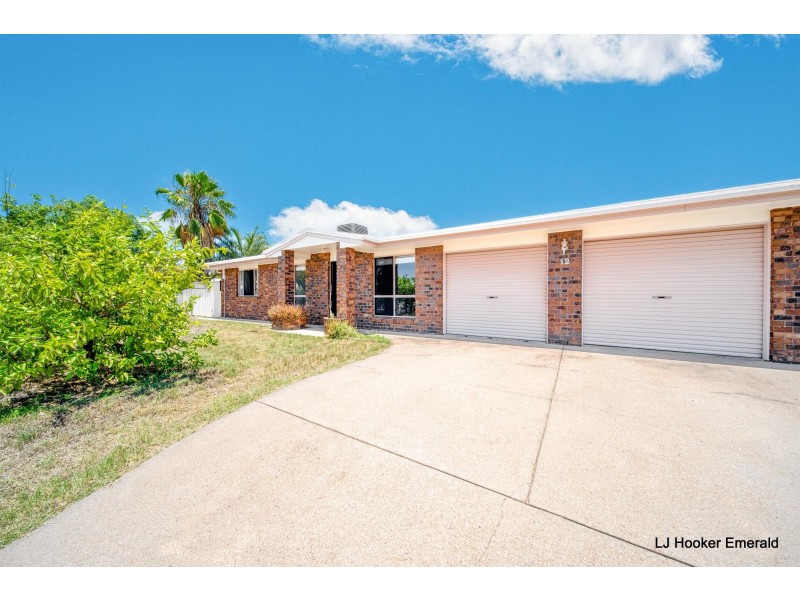 12 Eubar Place, Emerald QLD 4720