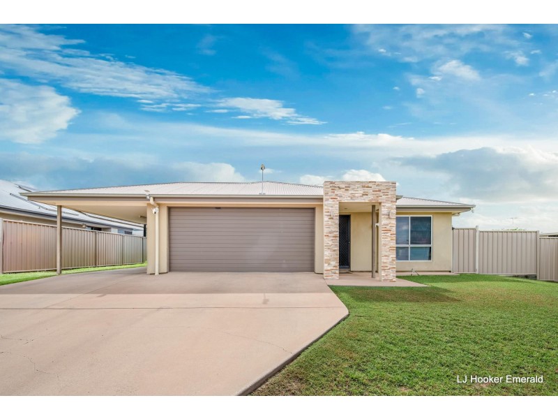 11 Lauren Drive, Emerald QLD 4720