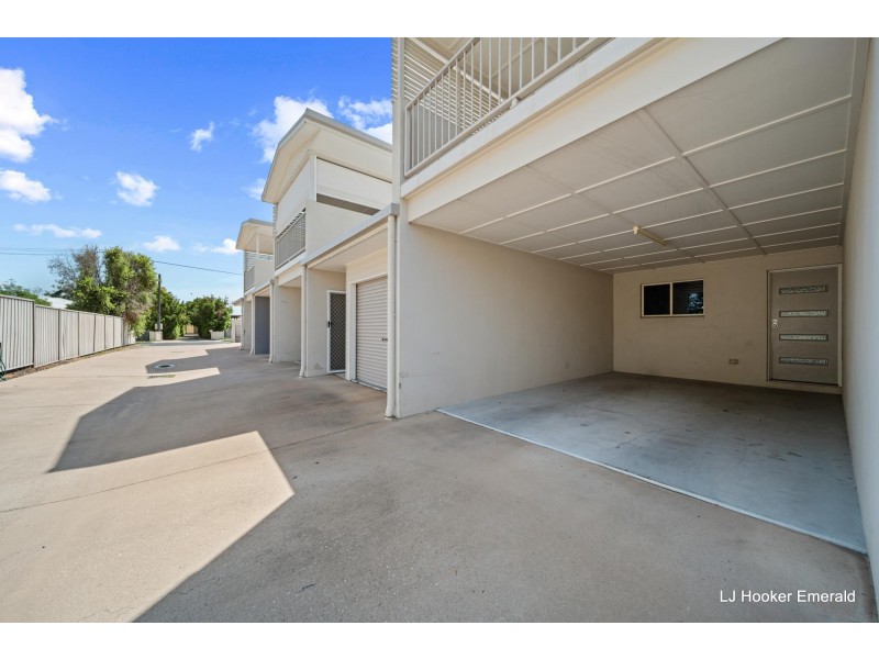 6/68 Church Lane, Emerald QLD 4720