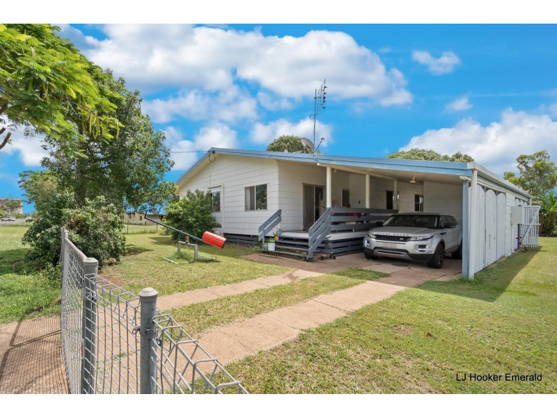 11 Slider Street, Capella QLD 4723