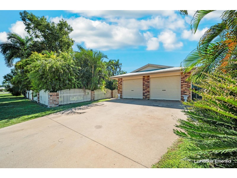 16 Kidd Street, Emerald QLD 4720