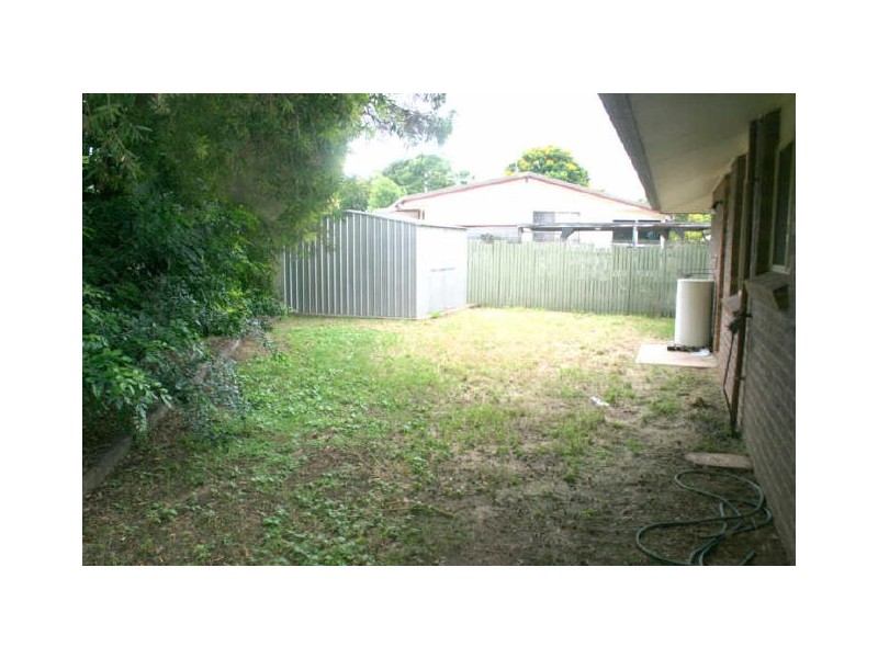 17 Eubar Place, Emerald QLD 4720