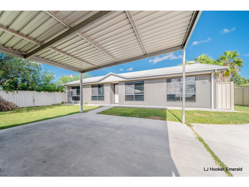 44A Bailey Street, Capella QLD 4723