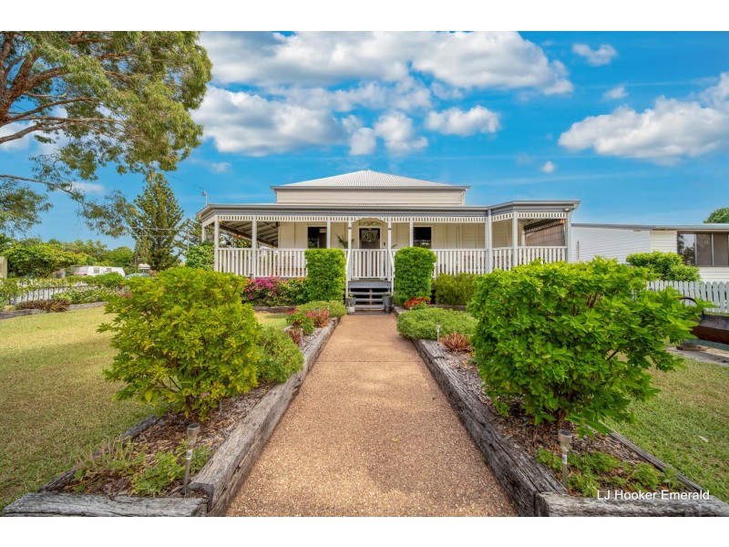 41 Dundas Street, Emerald QLD 4720
