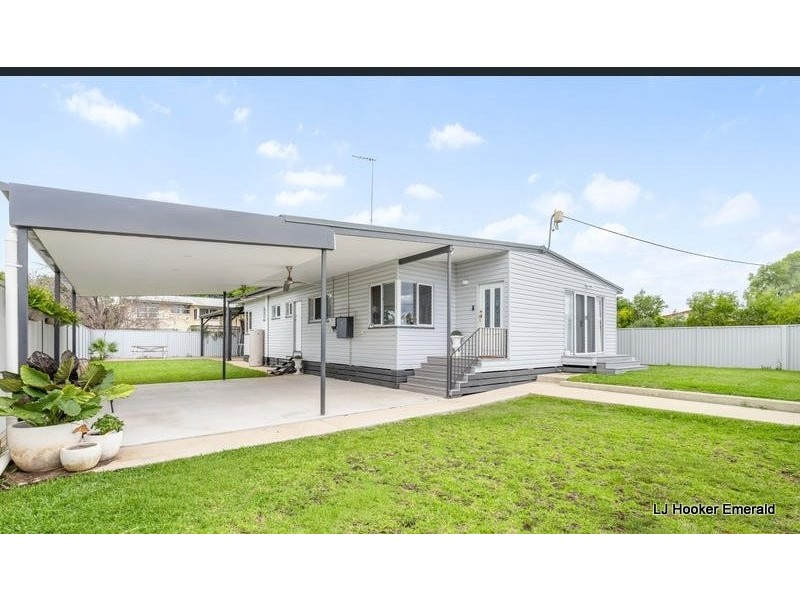11 Harris Street, Emerald QLD 4720