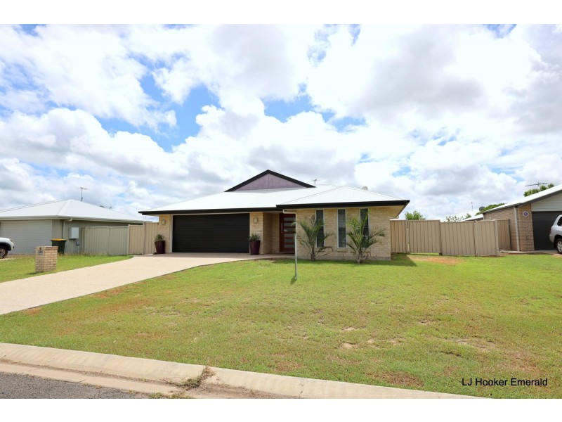 9 Whitney Street, Emerald QLD 4720