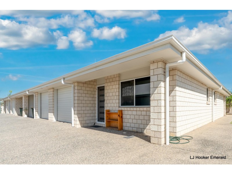 9/44 Lakeside Drive, Emerald QLD 4720