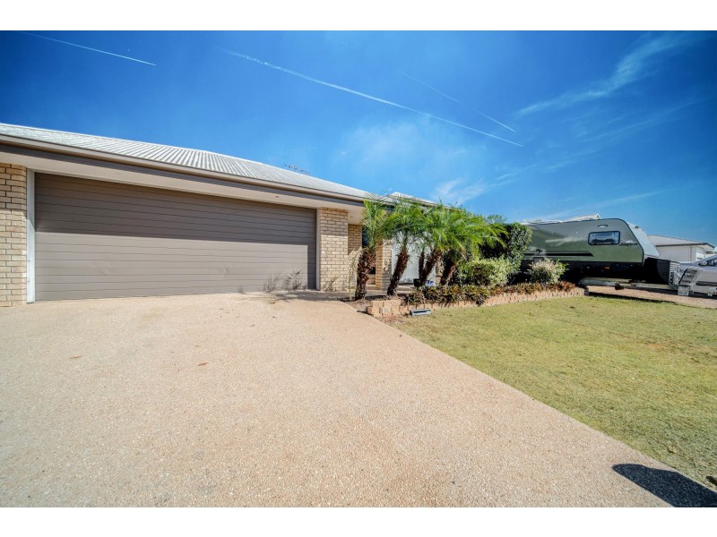 1 Ivers Place, Emerald QLD 4720