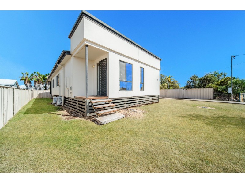 44D Bailey Street, Capella QLD 4723