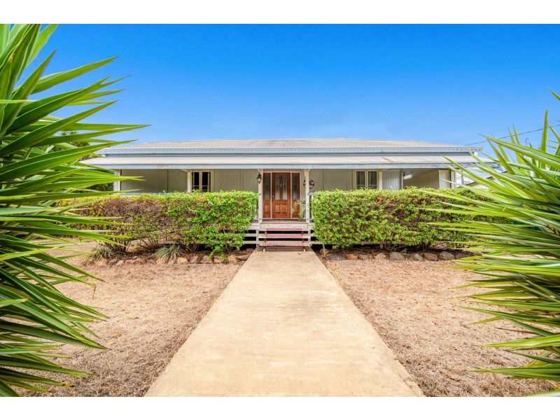 51 Huntley Street, Capella QLD 4723
