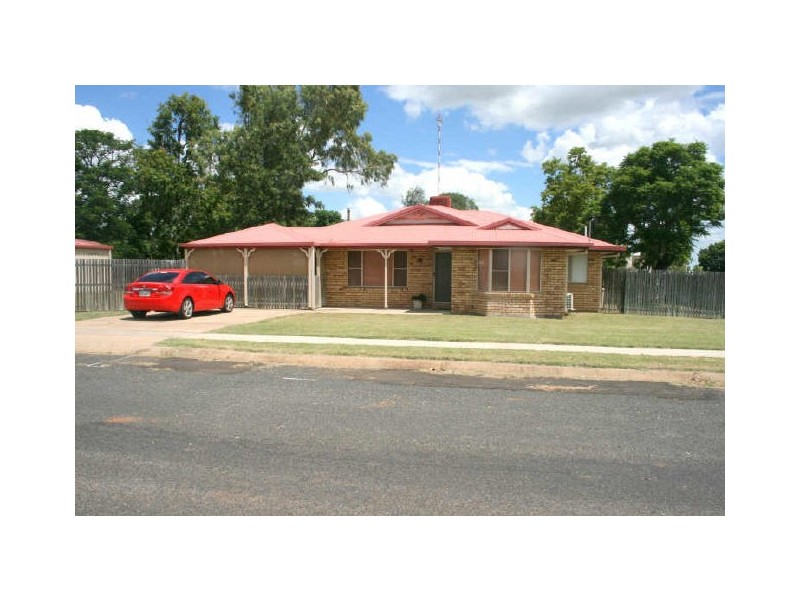 8 Malvin Street, Capella QLD 4723