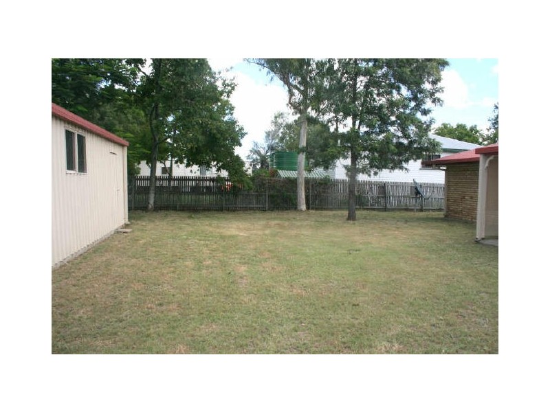 8 Malvin Street, Capella QLD 4723